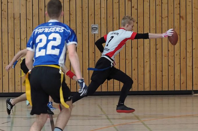 flag-football-u16-lizzards-pioneers-flagliga-mitte-winter-2018-203.jpg