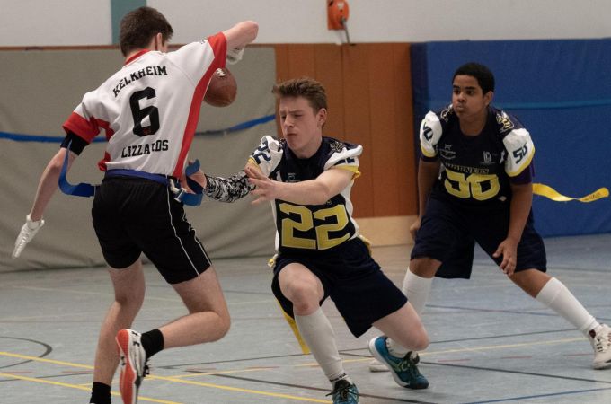 flag-football-lizzards-hornets-u16-flagliga-mitte-winter-2019-03-08.jpg