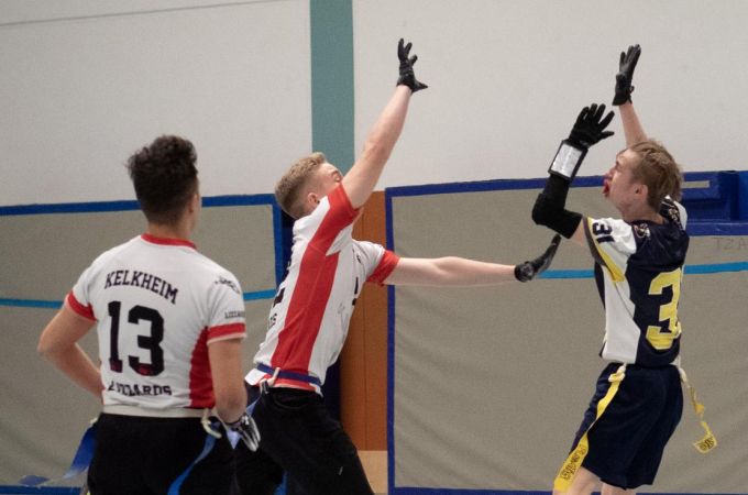 flag-football-lizzards-hornets-u16-flagliga-mitte-winter-2019-03-29.jpg