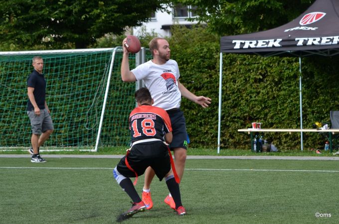 knower-bowl-2016-lizzards-flag-football_009.JPG