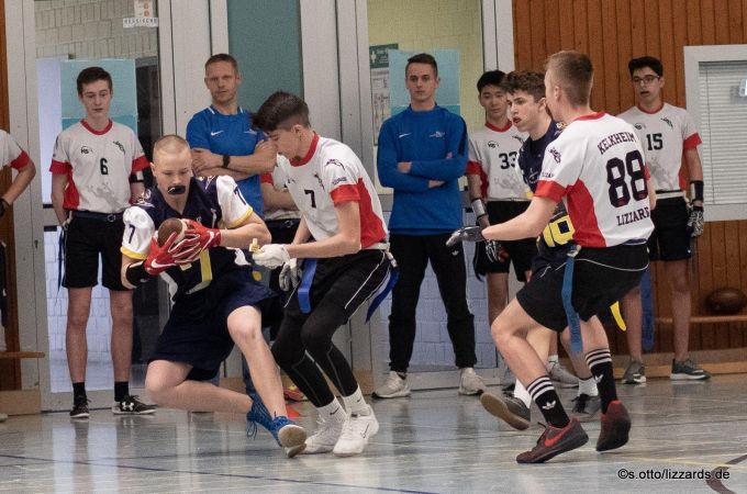 flag-football-lizzards-hornets-u16-flagliga-mitte-winter-2019-03-04.jpg