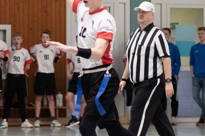 flag-football-lizzards-hornets-u16-flagliga-mitte-winter-2019-03-68.jpg