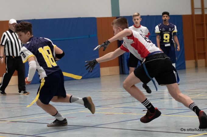 flag-football-lizzards-hornets-u16-flagliga-mitte-winter-2019-03-12.jpg