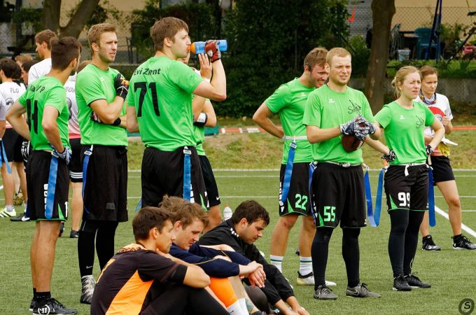 adh-open-flag-football-2017-kelkheim-teams_082.jpg