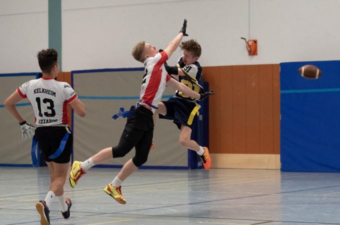 flag-football-lizzards-hornets-u16-flagliga-mitte-winter-2019-03-28.jpg