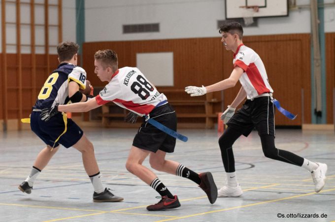 flag-football-lizzards-hornets-u16-flagliga-mitte-winter-2019-03-03.jpg
