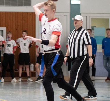 flag-football-lizzards-hornets-u16-flagliga-mitte-winter-2019-03-68.jpg