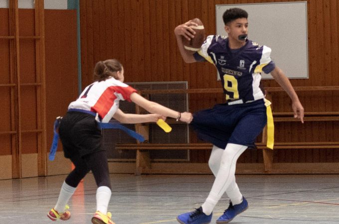flag-football-lizzards-hornets-u16-flagliga-mitte-winter-2019-03-18.jpg