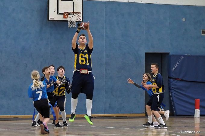 flag-football-u13-lizzards-phantoms-flagliga-mitte-winter-2018-10.jpg