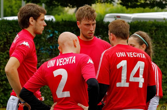 adh-open-flag-football-2017-kelkheim-teams_045.jpg