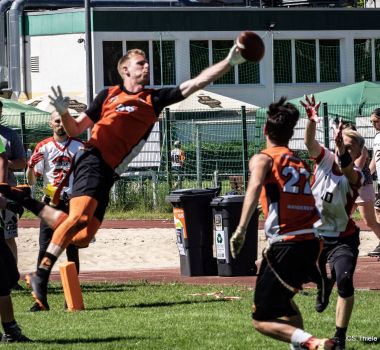 big-bowl-xiii-lizzards-flag-football-thiele-300.jpg