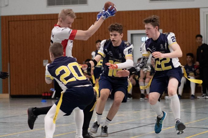 flag-football-lizzards-hornets-u16-flagliga-mitte-winter-2019-03-54.jpg