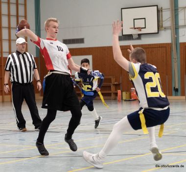 flag-football-lizzards-hornets-u16-flagliga-mitte-winter-2019-03-69.jpg