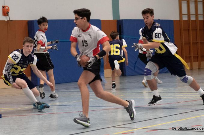 flag-football-lizzards-hornets-u16-flagliga-mitte-winter-2019-03-10.jpg