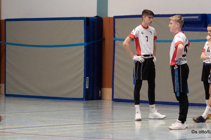 flag-football-lizzards-hornets-u16-flagliga-mitte-winter-2019-03-33.jpg